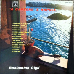 'A Canzone 'E Napule