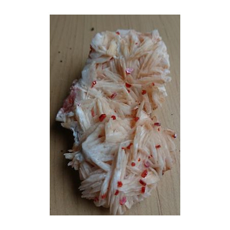Barytine vanadinite RBV1 201g 101mm52mm