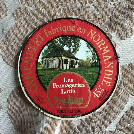 Camembert fabriqué en Normandie - Les Fromageries Lutin