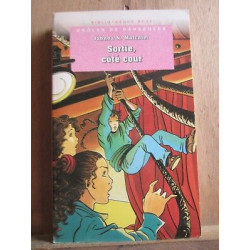 Jahnna n malcolm sortie côté cour Bibliothèque rose