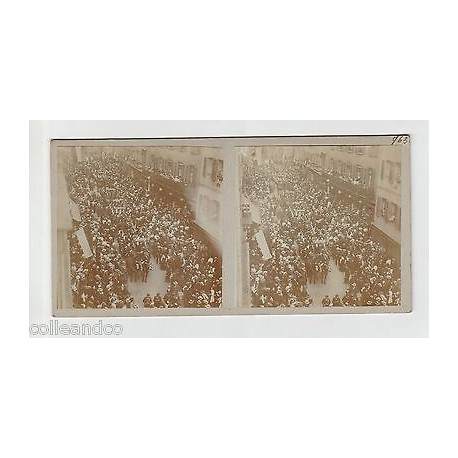 Vue Stéréoscopique Stéréo 67 STRASBOURG La rue mercière animée...