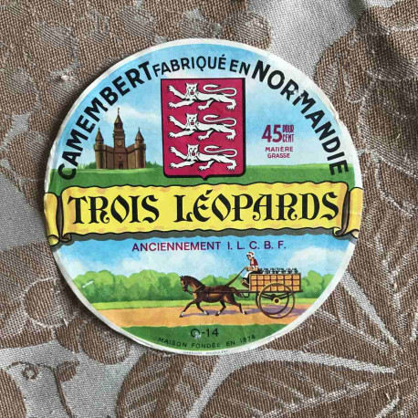 Trois léopards 0-14