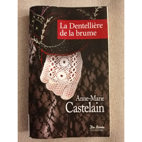La dentelliere de la brume