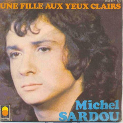 Une Fille Aux Yeux Clairs