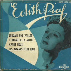 Soudain Une Vallée