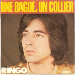 Une Bague Un Collier