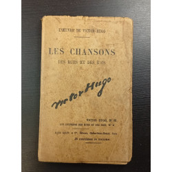 Les Chansons des rues et des bois