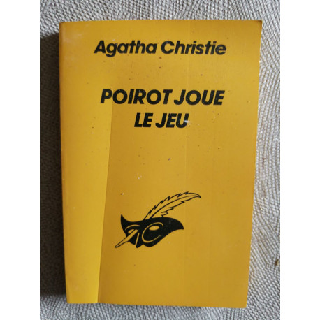 Poirot joue le jeu