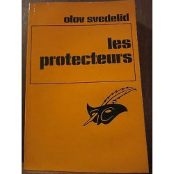 Les protecteurs le Masque n1525 champs elysées