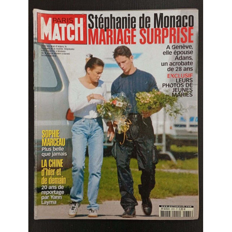 Revue Paris Match N° 2835