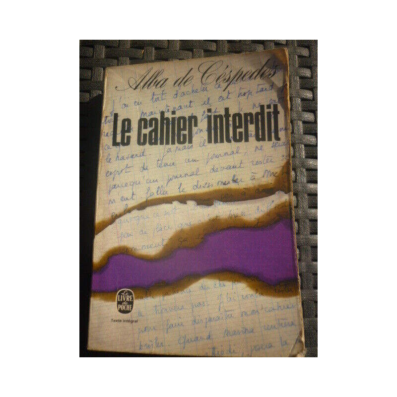 ALBA DE cespedes Le cahier interdit Le livre DE poche