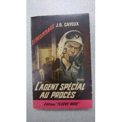 L'agent spécial au procès
