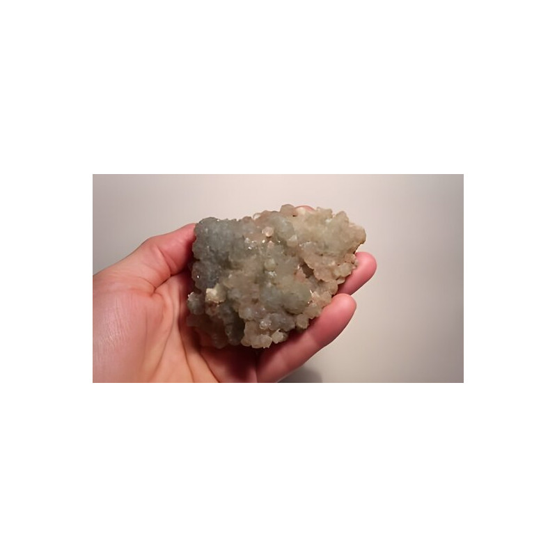 Prehnite imilchil maroc pr1 182 g 86mm73mm