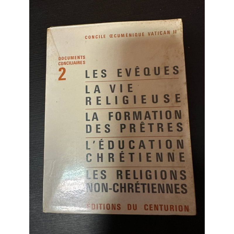 Les eveques la vie religieuse la formation des pretres l'education...
