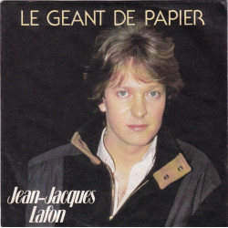 Le Géant De Papier