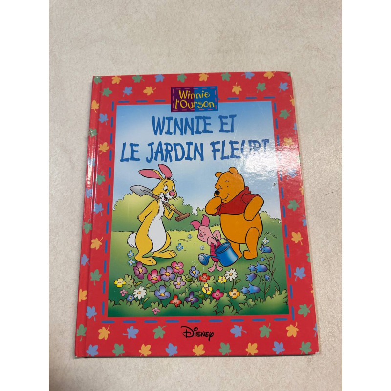 Winnie et le jardin fleuri