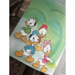 Walt Disney présente - Aventures à Disneyland Paris