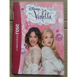Violetta 08 En scène Bibliothèque rose