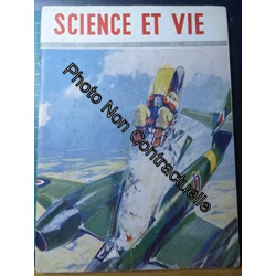 Science et vie N° 359. En couverture : Ejection du pilote d'un...