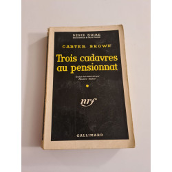 Trois cadavres au pensionnat