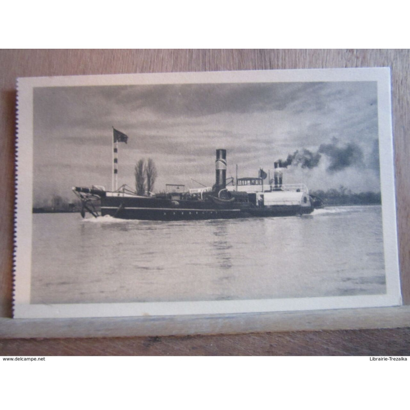 Remorqueur à roues sur le Rhin- Héliogravure des Dernières...