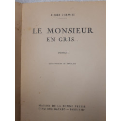 Le monsieur en gris