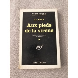 Aux pieds de la siréne