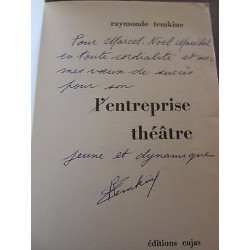 l'entreprise théâtre avec un envoi