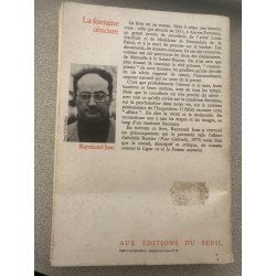 La fontaine obscure