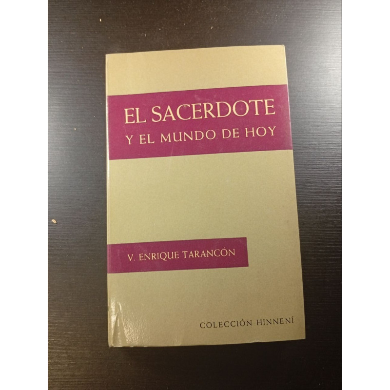 El Sacerdote y el Mundo de Hoy