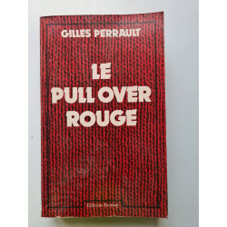 Le pull over rouge