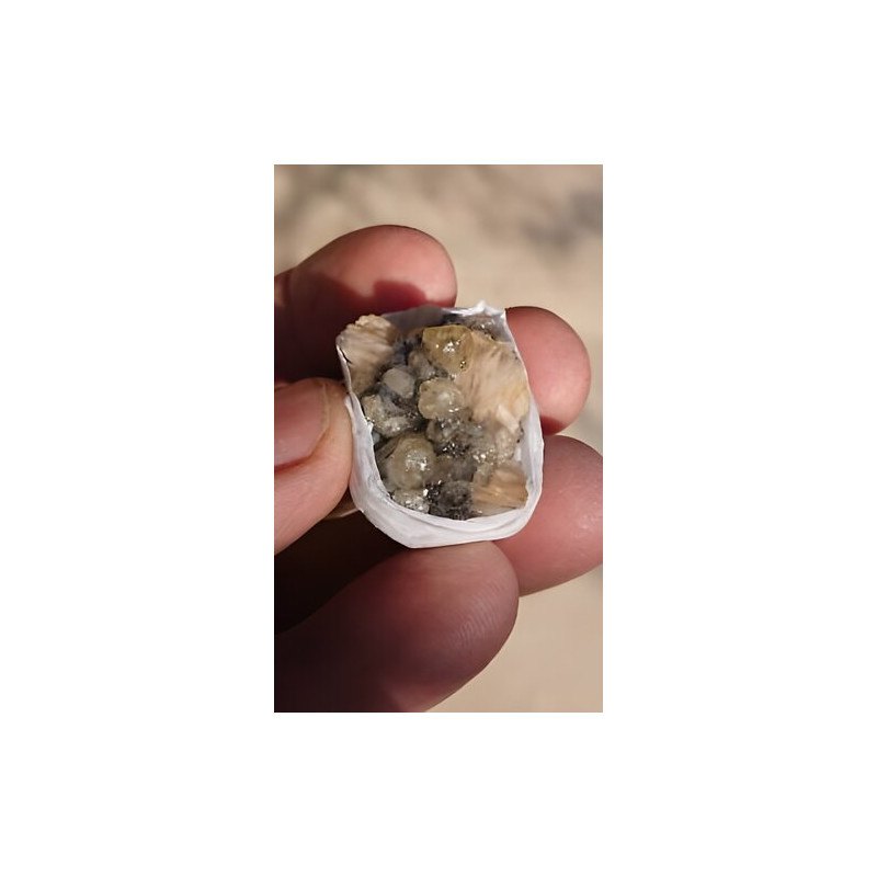 Cerusite sur barytine et galène BCG6 27gr 33mmx23mm