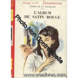 L'album de satin rouge