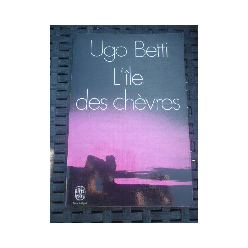 L'île des chèvres le livre de poche