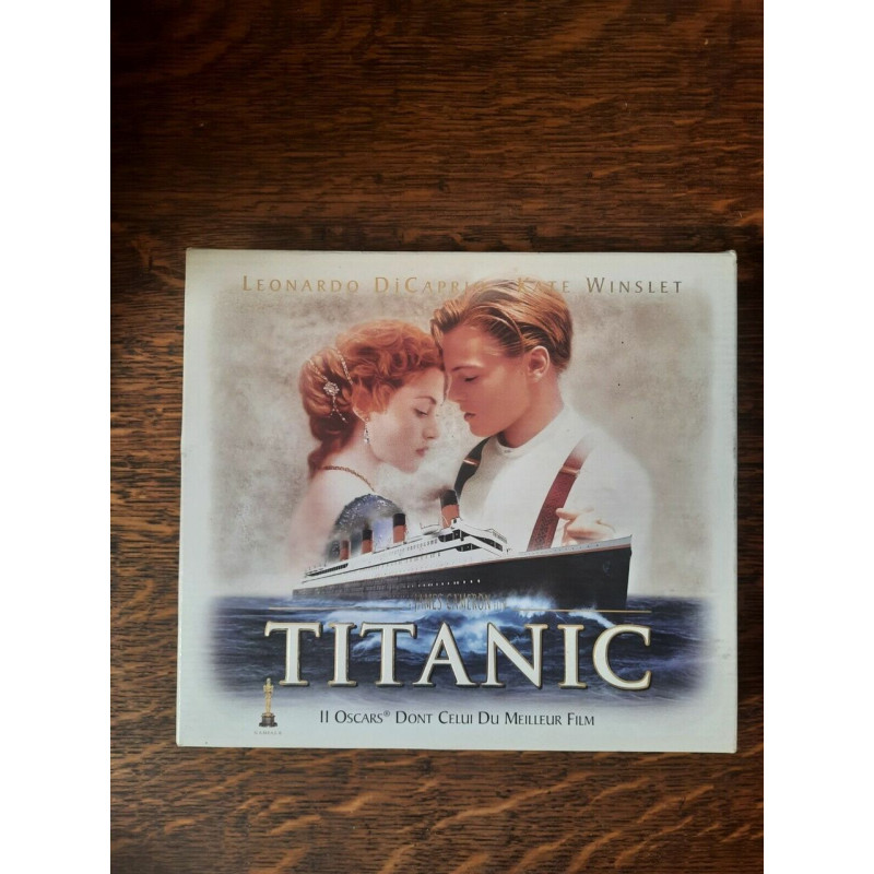 Coffret Collector - Cassette Vidéo - Titanic Film avec Leonardo...