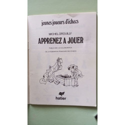 Apprenez à jouer : jeunes joueurs d'échecs
