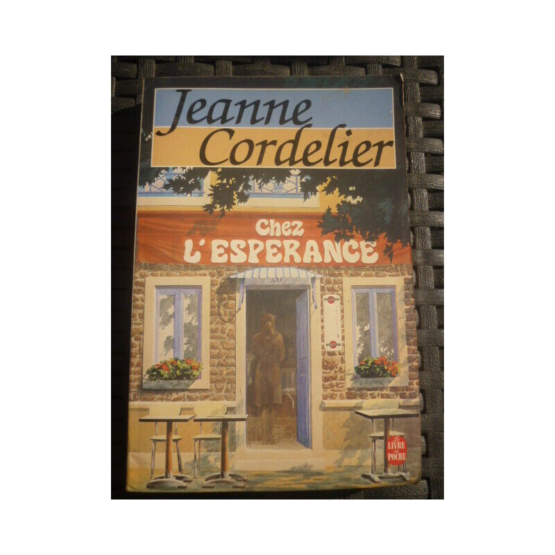 Chez L'ESPERANCE Le livre de poche
