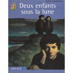 Deux enfants sous la lune