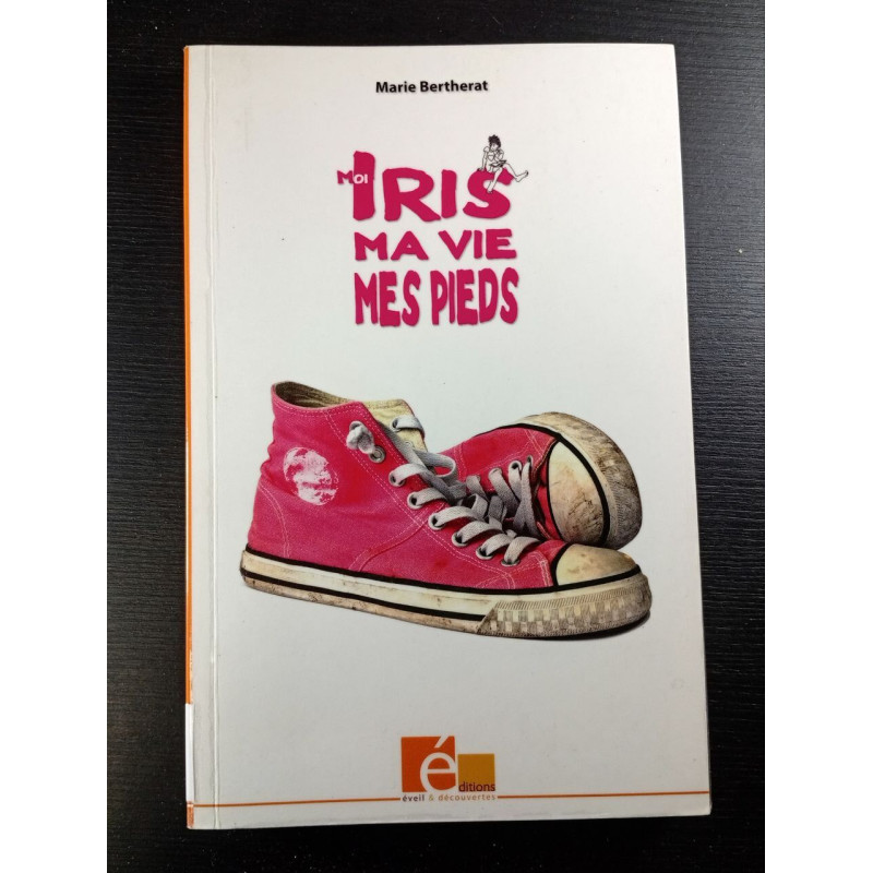 Moi Iris ma vie mes pieds