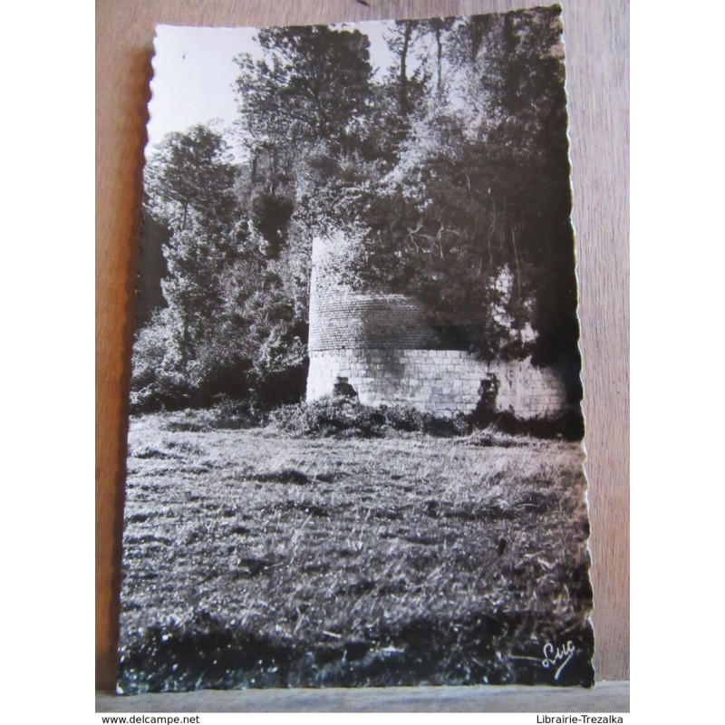 318 Enceinte de la Garenne