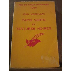 Tapis verts et tentures noires Le Masque n941