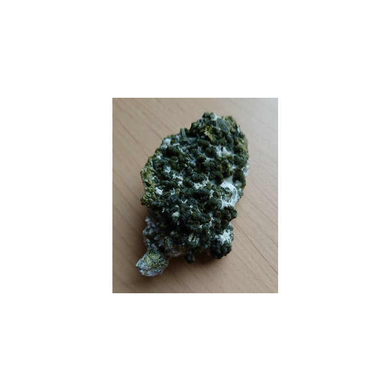 Epidote REP1 75g 59mm x 47mm