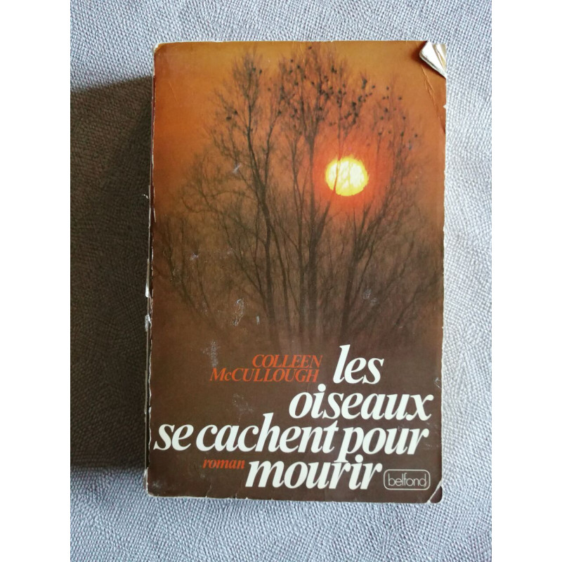 Les Oiseaux Se Cachent Pour Mourir