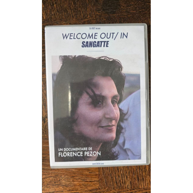 Welcome out/ in sangatte [FR Import]