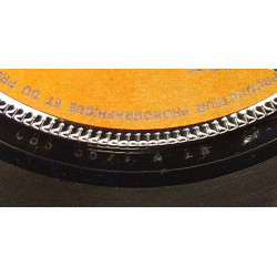 Le Petit Pain Au Chocolat / Le Temps Des Œufs Au Plat