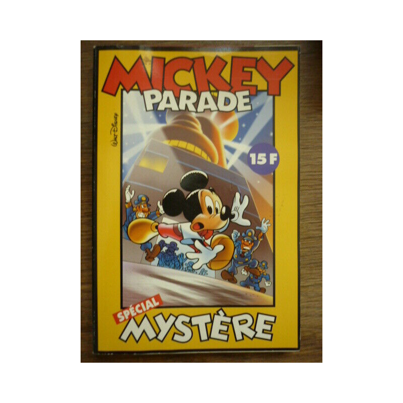 MICKEY PARADE n230 01