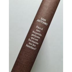 Faut-il tuer les petits garçons qui ont les mains sur les hanches