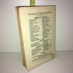 LA NEIGE SUR LES PAS éditions SUR Vélin PLON