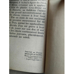 croc blanc hachette