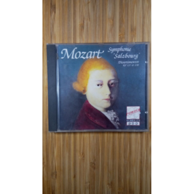 Mozart:symphonie "salzbourg" divertimentos kv 137 et 138